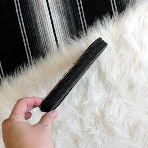 MICHAEL KORS SARATOGA CONTINENTAL ZIP AROUND WALLET - Picture 14 of 14